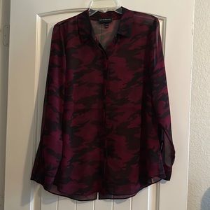 Lane Bryant Sheer Blouse maroon black camouflage 14/16 Style-Split in lower back